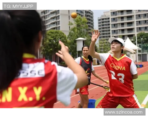 北京网球队的比赛经验揭秘：从训练到赛场的全景探索